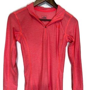 The North Face women’s XS long sleeve top pink
